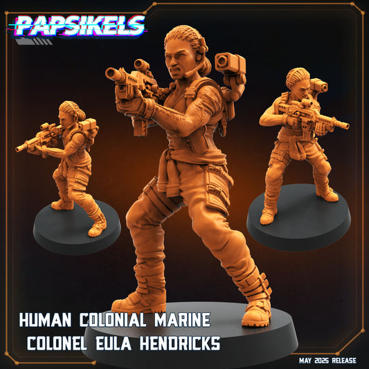 Human Colonial Marine Colonel Eula Hendricks (8 modelos)